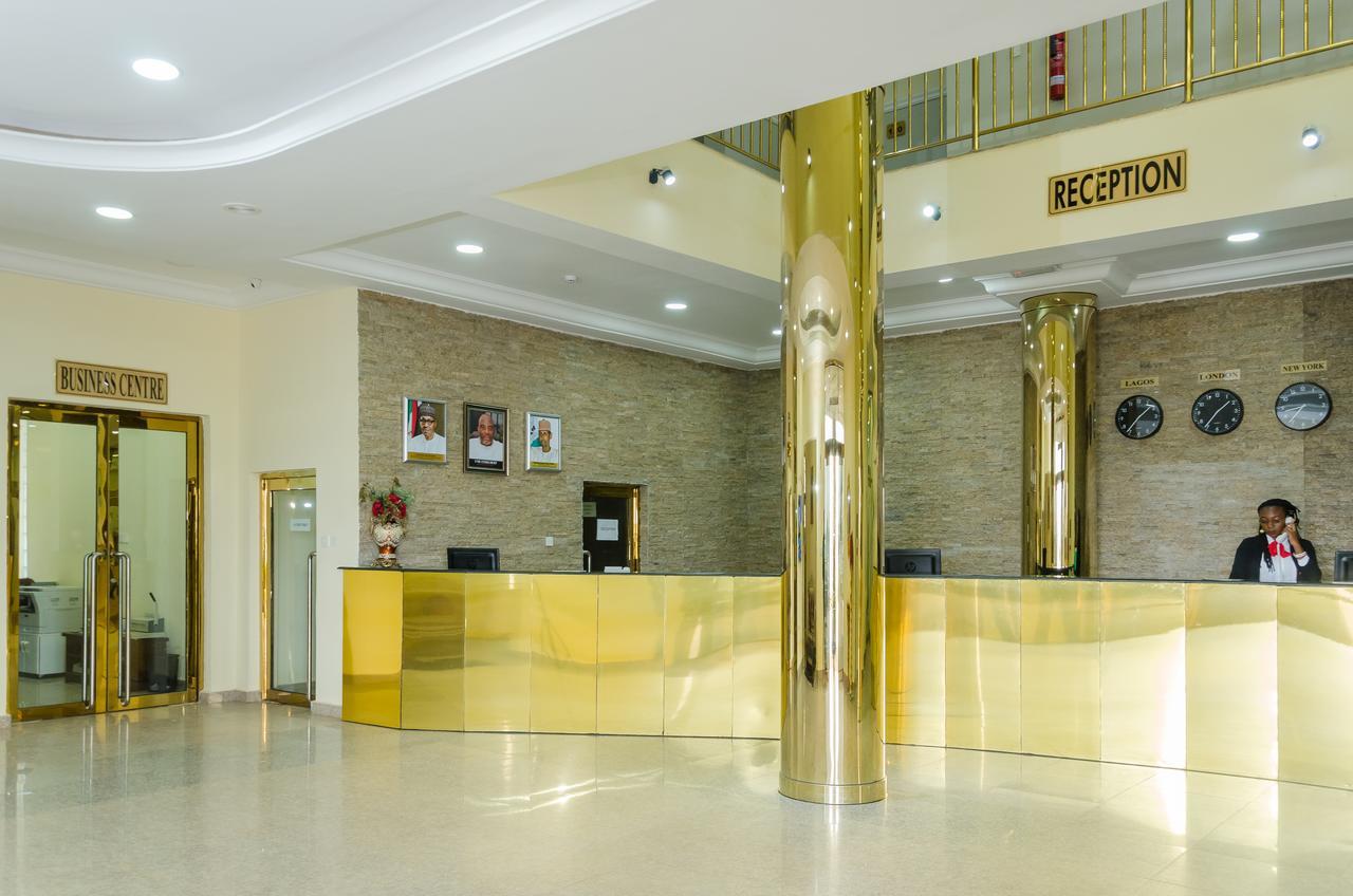 Hotel Reno Абуджа Экстерьер фото